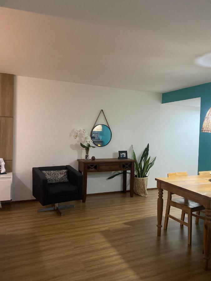 Apartamento Dois Quartos Ponta Próximo à Orla De Maceió